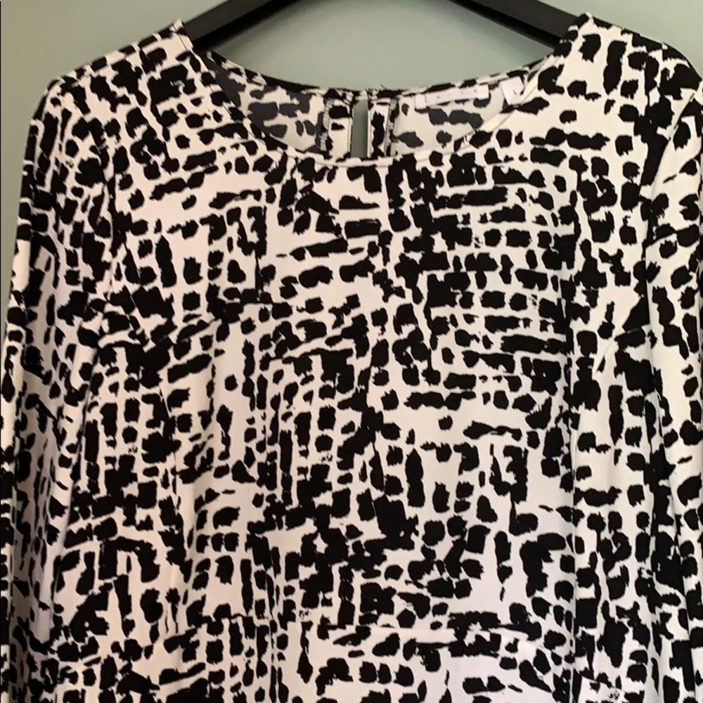 Leith Ruffle Hem Shift Dress - Picture 2 of 5